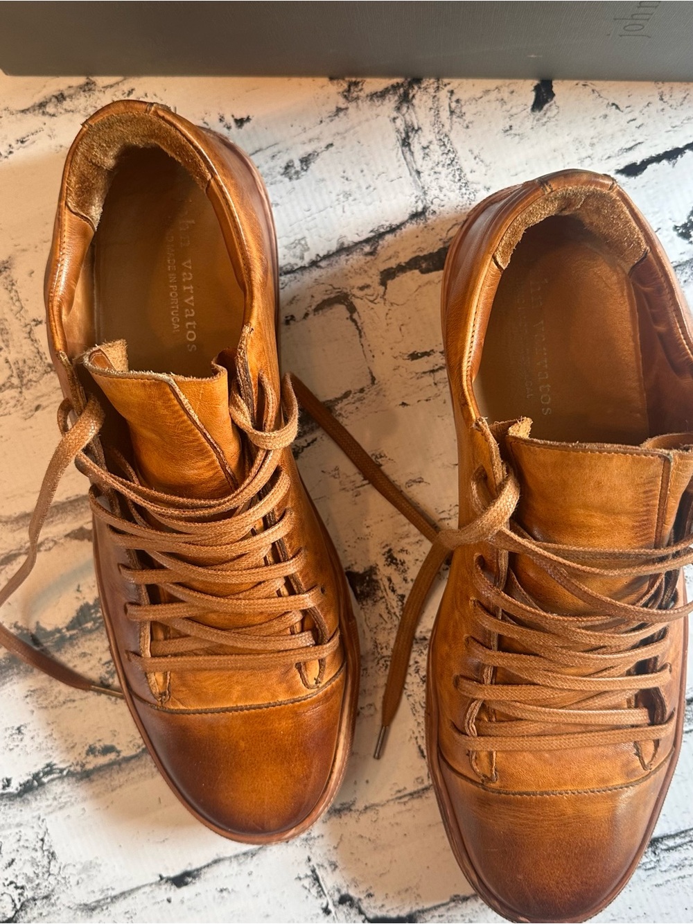 John Varvatos Reed Low Top Brownstone Leather Sneakers Men’s Size 10.5 - Picture 2 of 6